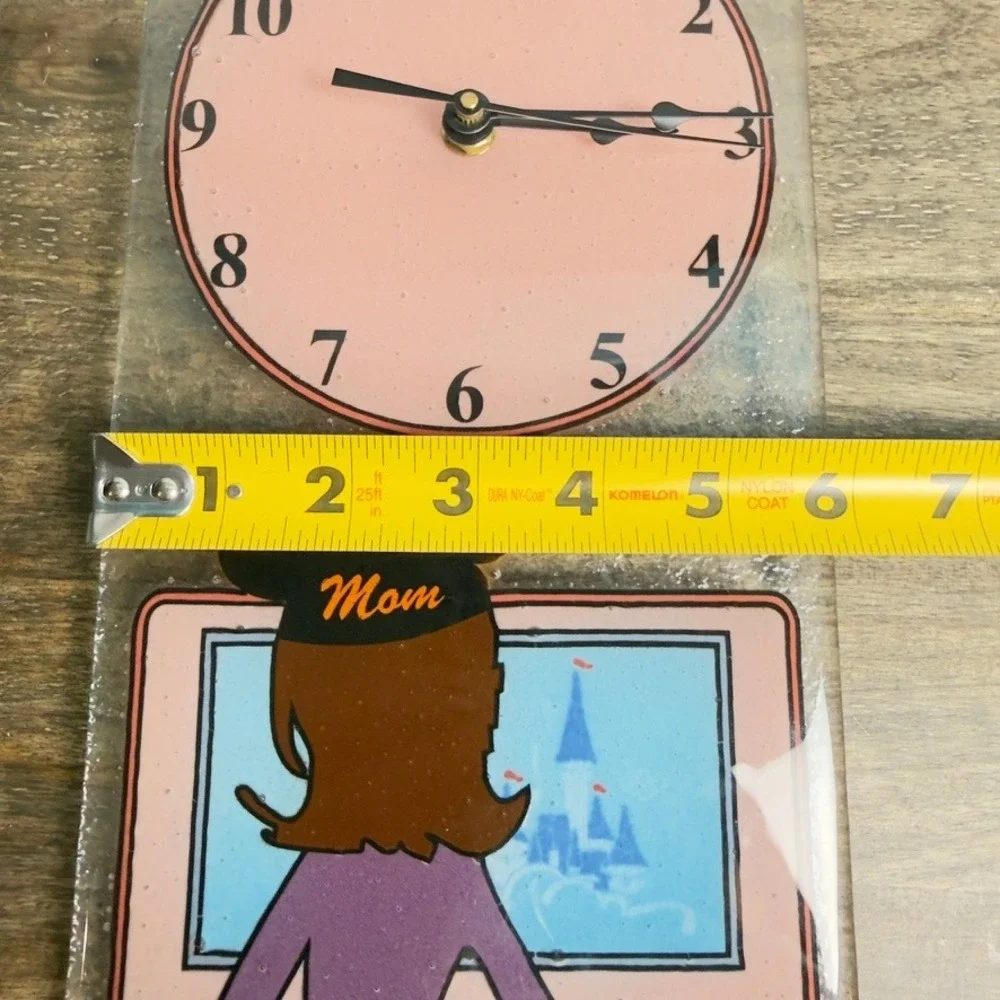 RARE Disney World Moms Panel Clock Fused Glass Signed Disney Collectible award